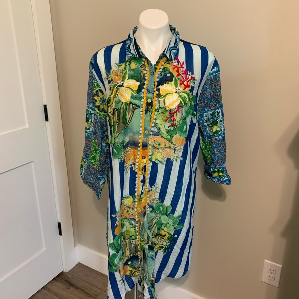 Amtica Santoria beach cover up embroidered Kaftan